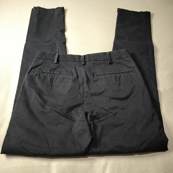 Uniqlo Men's Black Slim Chino Pants, Stretch Sz 29×34. - Picture 4 of 14